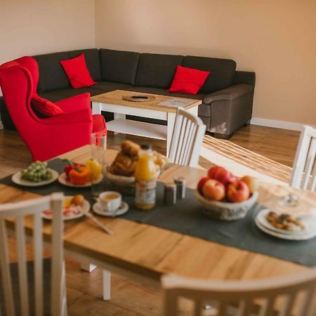 Panorama Apartmens Тренчин Экстерьер фото